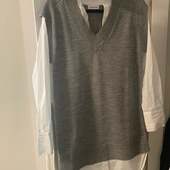 Calvin Klein mini dress, only tried it once! Still new with no tags - Picture 3 of 3